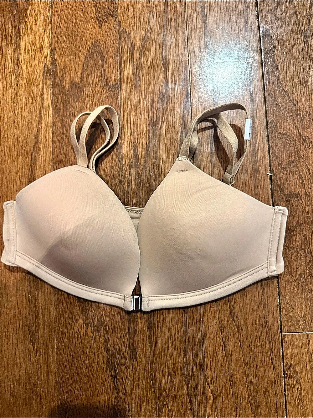 PINK Lightly Lined Bra 32B never worn
